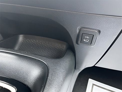 Used 2024 Toyota Corolla LE image 21