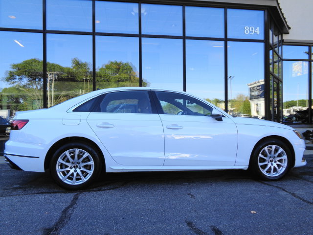 Used 2023 Audi A4 2.0T Premium w/ Convenience Package AWD/4WD image 5