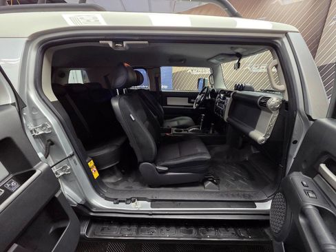 Used 2007 Toyota FJ Cruiser 4WD image 27