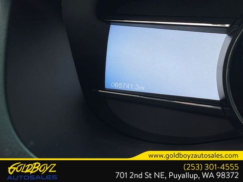 Used 2017 Ford Explorer Limited w/ Equipment Group 301A AWD/4WD image 22