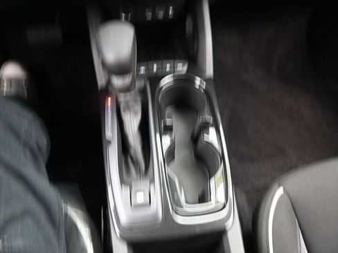 Used 2023 Chevrolet TrailBlazer LT image 13