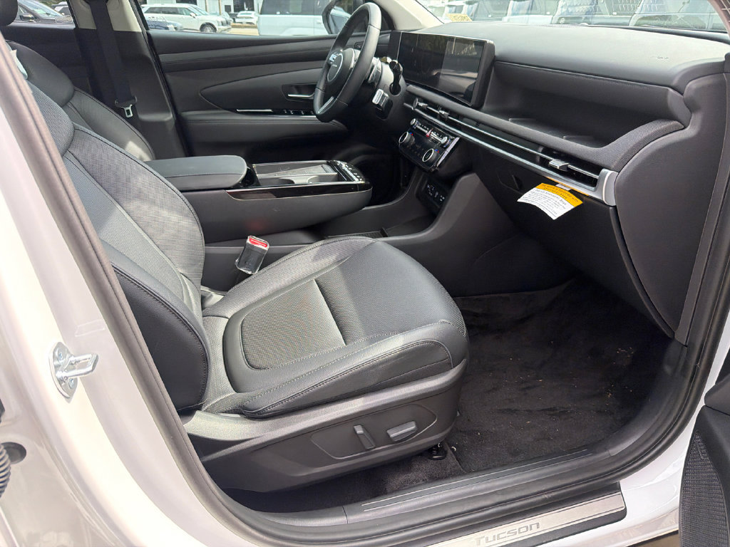 New 2026 Hyundai Tucson Limited AWD/4WD image 13