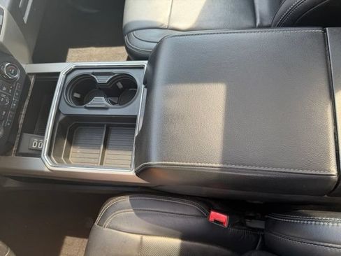 Used 2019 Ford F250 Lariat w/ Lariat Ultimate Package AWD/4WD image 23