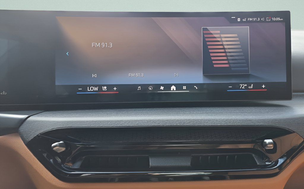 New 2026 BMW 330i Sedan w/ Premium Package RWD image 19