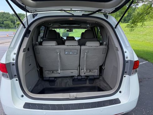 Used 2014 Honda Odyssey Touring Elite image 13