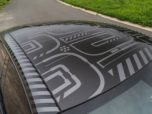 Used 2023 Audi RS e-tron GT image 11