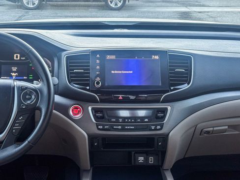 Certified 2022 Honda Ridgeline RTL image 16