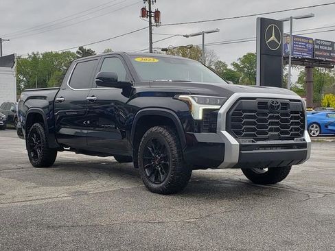 Used 2023 Toyota Tundra Limited w/ TRD Off-Road Package AWD/4WD image 4