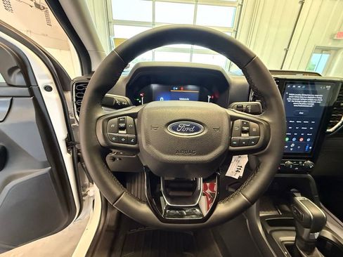 Used 2025 Ford Ranger XLT w/ FX4 Off-Road Package AWD/4WD image 31
