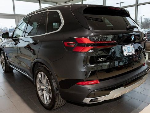 Used 2024 BMW X5 xDrive40i w/ Premium Package image 4