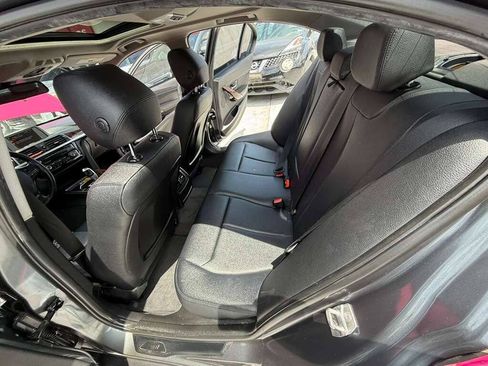 Used 2016 BMW 320i xDrive Sedan AWD/4WD image 14