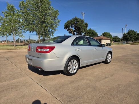 Used 2009 Lincoln MKZ FWD image 29