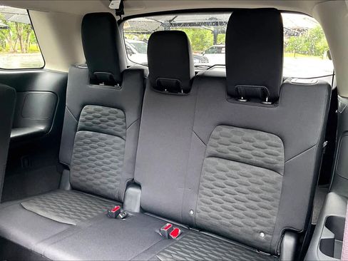 New 2026 Nissan Pathfinder SV w/ SV Premium Package FWD image 20