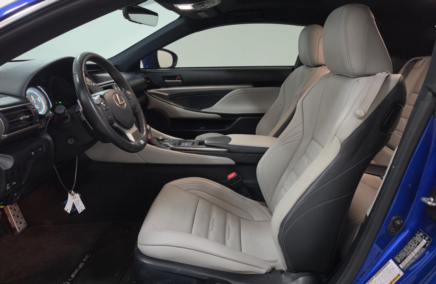 Used 2015 Lexus RC 350 w/ F Sport w/Summer Tires RWD image 3
