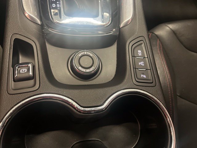 Used 2017 Chevrolet SS RWD image 34