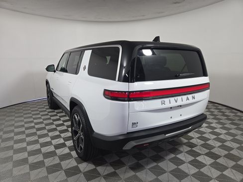 Used 2025 Rivian R1S Adventure AWD/4WD image 3