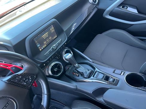 Used 2019 Chevrolet Camaro LT RWD image 14
