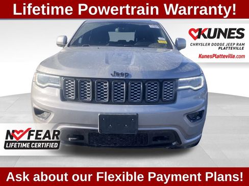 Used 2020 Jeep Grand Cherokee Altitude image 3