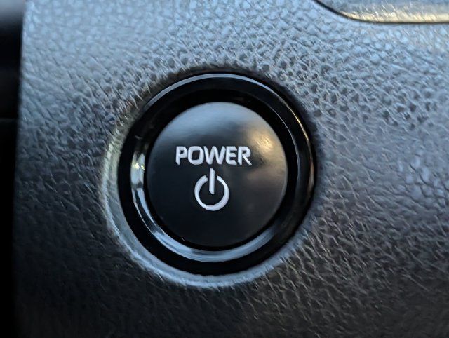 Used 2025 Toyota Camry SE FWD image 19