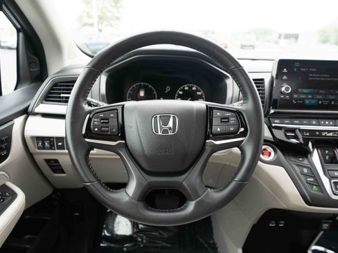 Used 2025 Honda Odyssey EX-L image 21
