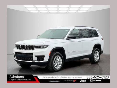 New 2026 Jeep Grand Cherokee L Laredo AWD/4WD image 1