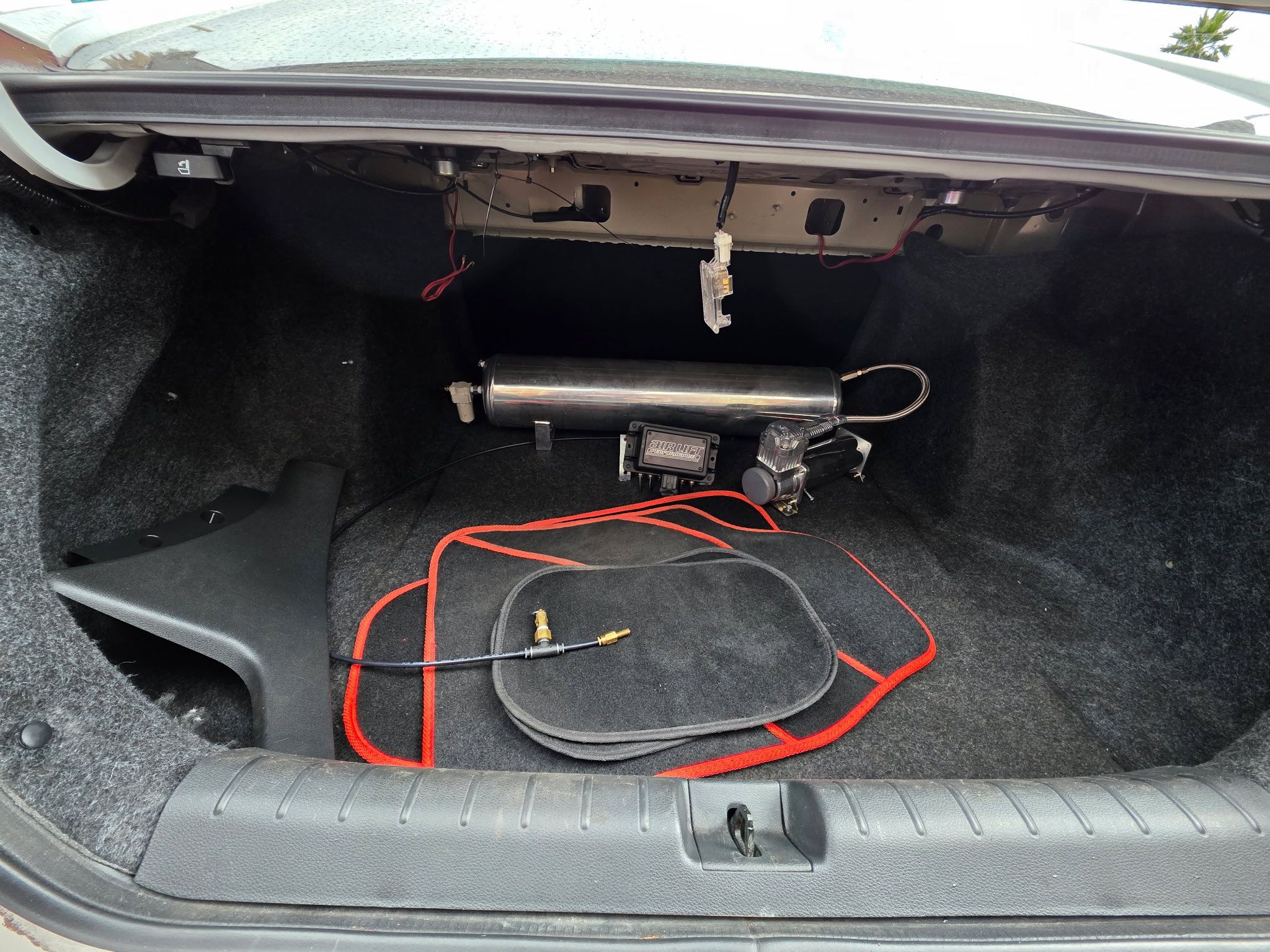 Used 2020 Honda Civic LX image 2