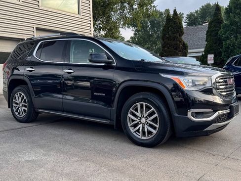 Used 2018 GMC Acadia SLE AWD/4WD image 2