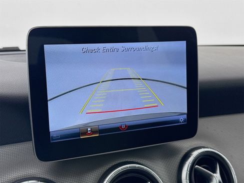 Used 2019 Mercedes-Benz CLA 250 4MATIC image 14