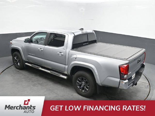 Used 2022 Toyota Tacoma SR5 AWD/4WD image 30