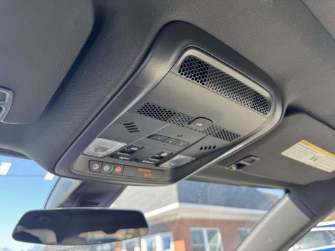 Certified 2023 Cadillac XT5 Sportv w/ LPO, Floor Liner Package image 16