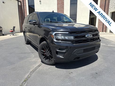 Used 2023 Ford Expedition Max Limited AWD/4WD image 1
