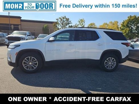 Used 2023 Chevrolet Traverse LT image 18