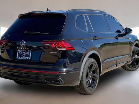 Used 2024 Volkswagen Tiguan SE R-Line w/ MDO Package, Two-Row AWD/4WD image 2
