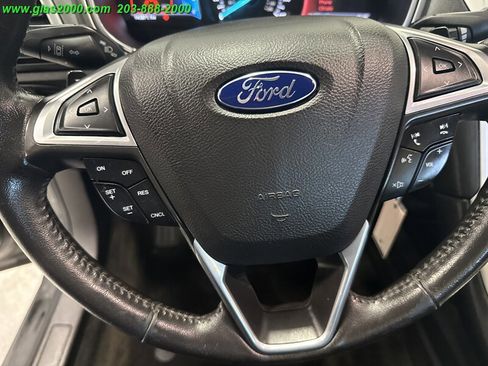 Used 2016 Ford Fusion SE image 22