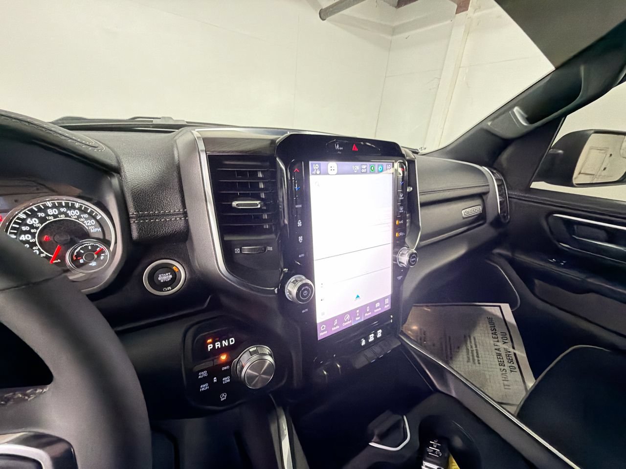 Used 2025 RAM 1500 Laramie w/ Sport Appearance Package AWD/4WD image 18