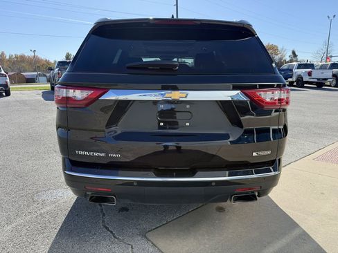 Used 2018 Chevrolet Traverse Premier image 8