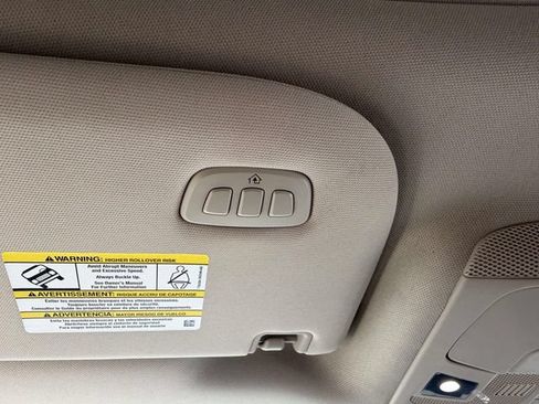 Used 2021 Lincoln Navigator L Reserve AWD/4WD image 33