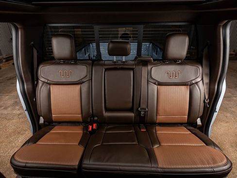 Used 2026 Ford F350 King Ranch w/ Chrome Package image 35