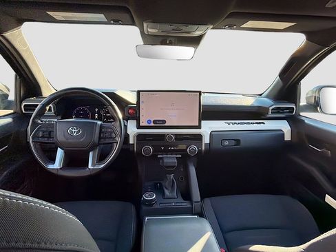 Used 2024 Toyota Tacoma TRD Off-Road image 16