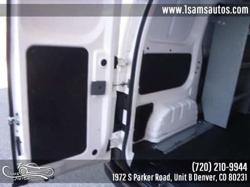 Used 2019 Nissan NV200 S image 27