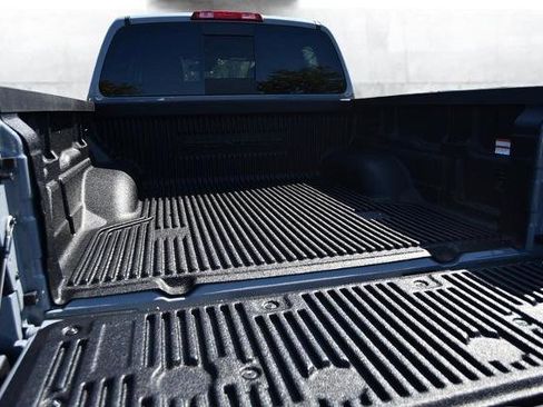 New 2026 Nissan Frontier SV image 7