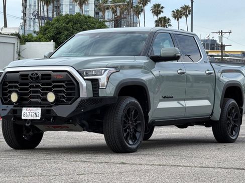 Used 2022 Toyota Tundra Limited w/ TRD Off-Road Package AWD/4WD image 8