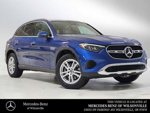 Certified 2025 Mercedes-Benz GLC 300 GLC 300 image 1