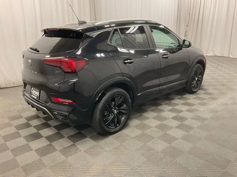 Used 2024 Buick Encore GX Sport Touring image 3