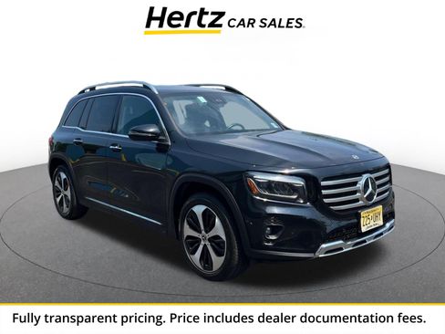 Used 2025 Mercedes-Benz GLB 250 image 1