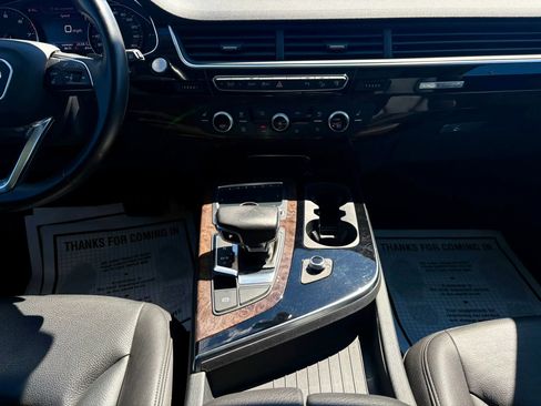 Used 2017 Audi Q7 3.0T Premium Plus w/ Premium Plus Package image 34