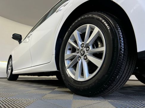 Used 2025 Toyota Camry LE image 24