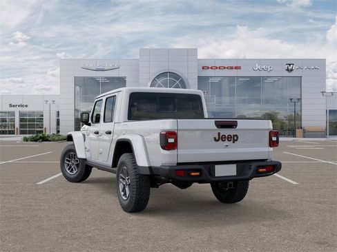 New 2026 Jeep Gladiator Mojave image 3