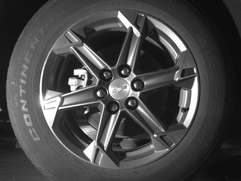 Used 2025 Chevrolet Blazer LT image 15