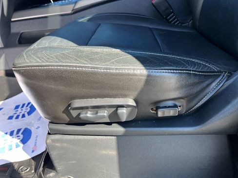 Used 2015 Nissan Armada Platinum image 41